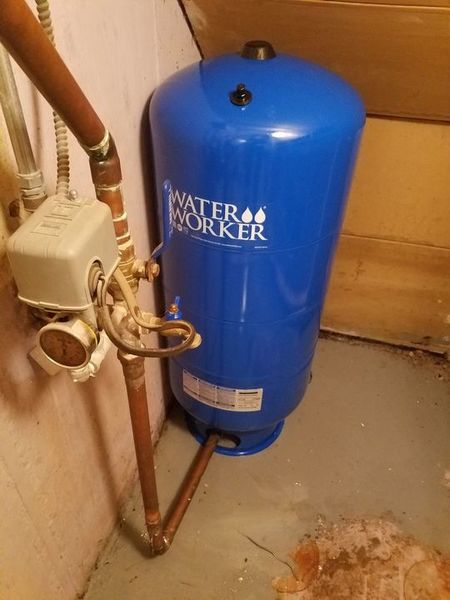 Well Pressure Tank Replacement in Wood Dale, IL (1)