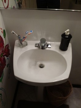 Install new bathroom faucets Skokie, IL